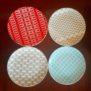 4 appetizer plates NWOT